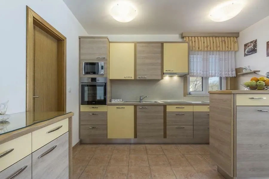 Villa Mateja Karigador 0*,  Croatia